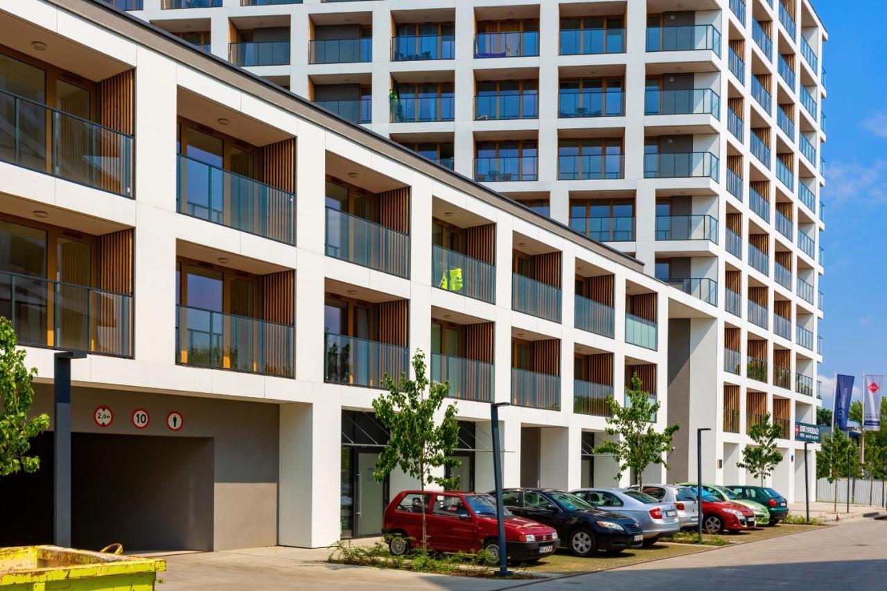 Warsaw Praga Kokoryczki Apartments With Parking By Noclegi Renters Εξωτερικό φωτογραφία