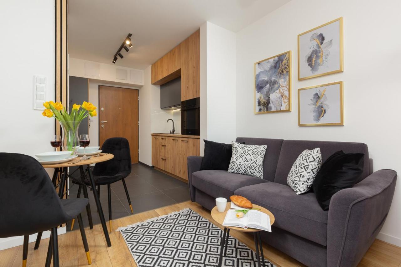 Warsaw Praga Kokoryczki Apartments With Parking By Noclegi Renters Εξωτερικό φωτογραφία