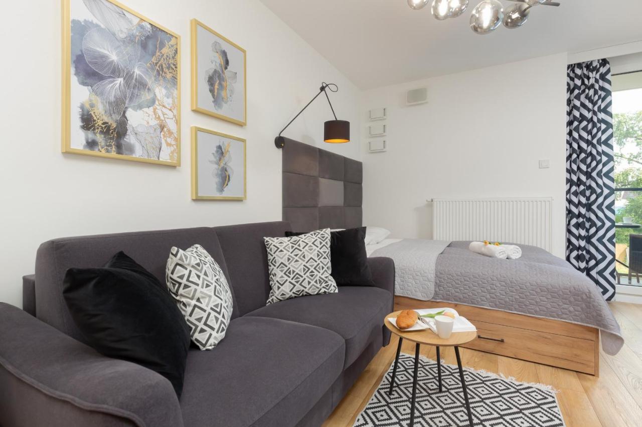 Warsaw Praga Kokoryczki Apartments With Parking By Noclegi Renters Εξωτερικό φωτογραφία
