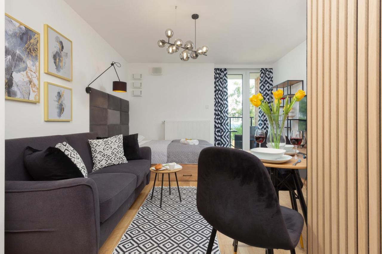 Warsaw Praga Kokoryczki Apartments With Parking By Noclegi Renters Εξωτερικό φωτογραφία