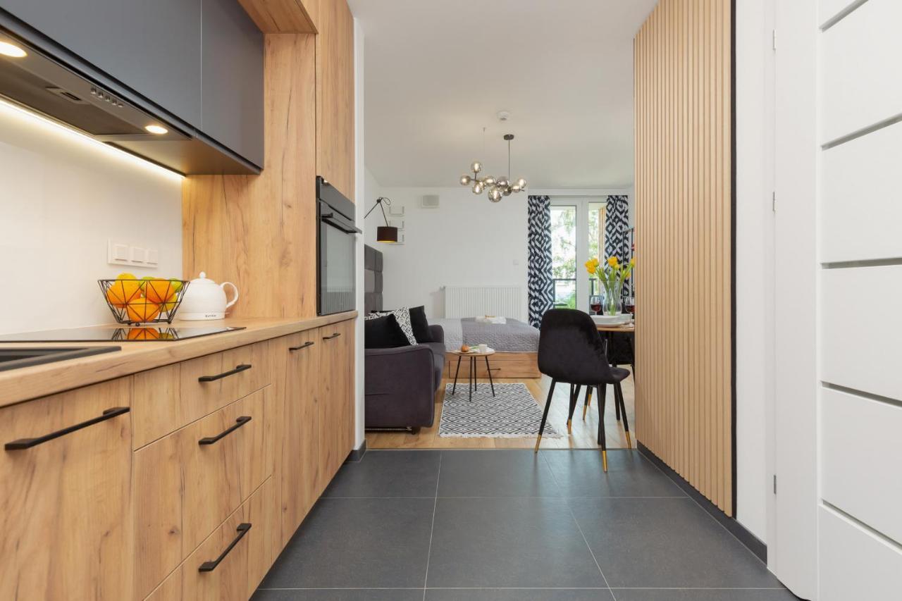 Warsaw Praga Kokoryczki Apartments With Parking By Noclegi Renters Εξωτερικό φωτογραφία