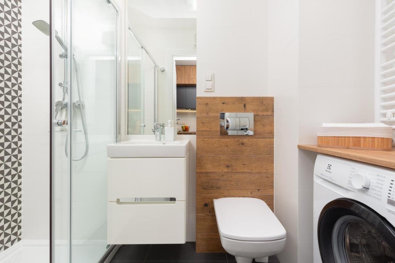Warsaw Praga Kokoryczki Apartments With Parking By Noclegi Renters Εξωτερικό φωτογραφία